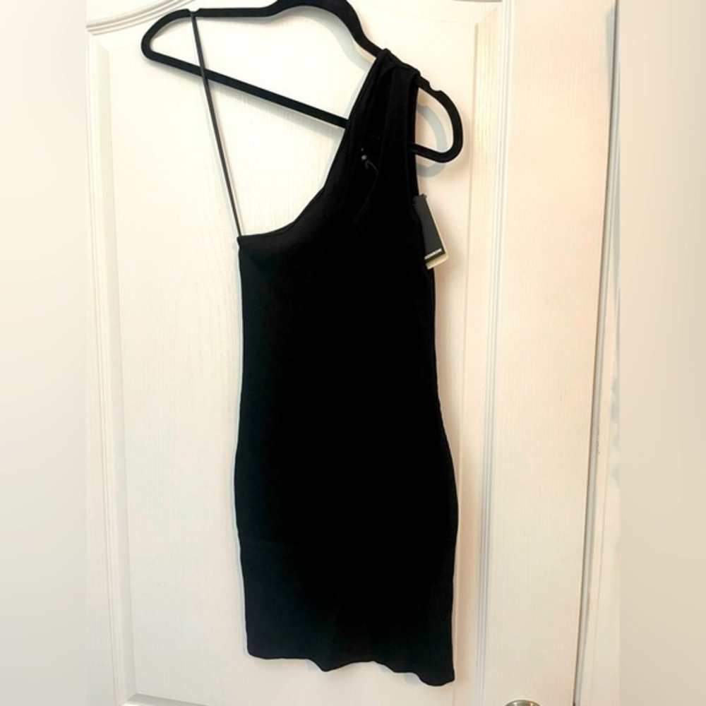Monrow black dress new with tags size‎ XS